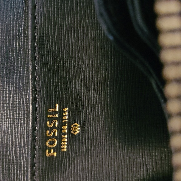 Fossil Leather Coral Pink Black Polka Dots Wallet Wristlet Practical Errands - Picture 7 of 10